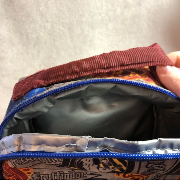 FINAL SALE- LEAVING CLOSET-NO FURTHER DISCOUNTS - Picture 7 of 10